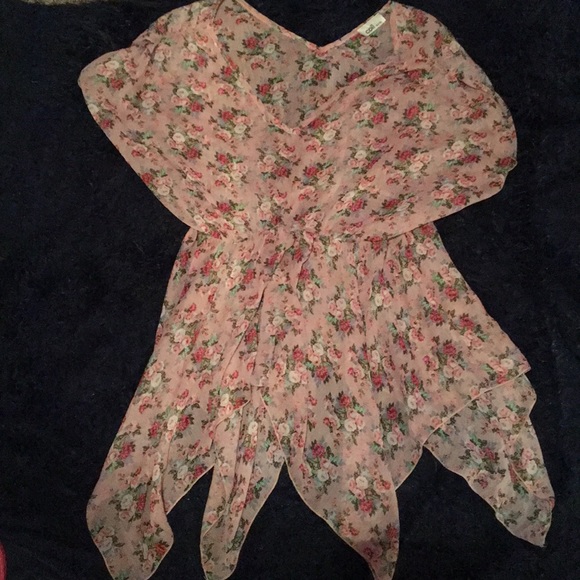 Dressy top - Picture 1 of 1